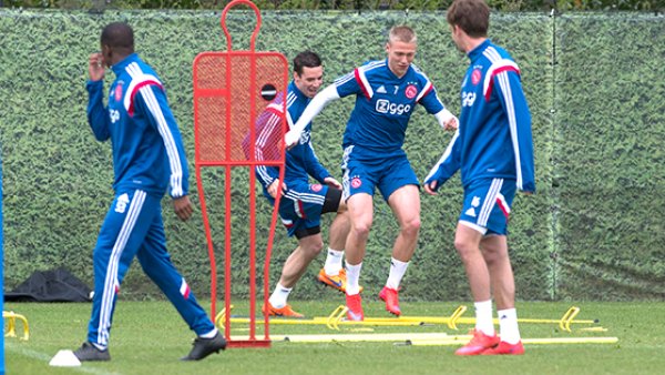 一个嗑药一个家暴？新疆队眼光有多差！下赛季能否挑点好的